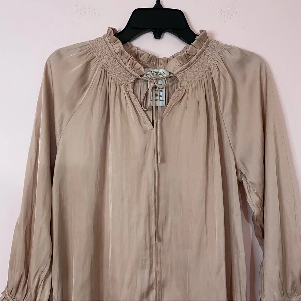 Carmen Marc Valvo Blush Peasant V-neck Blouse size small - Picture 3 of 10